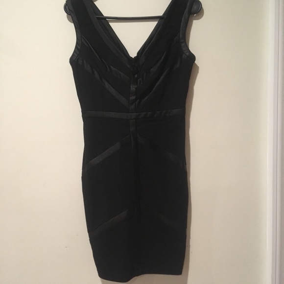 XOXO Dresses & Skirts - (4 for $20 - bundle for deal) Black flattering satin stripe dress
